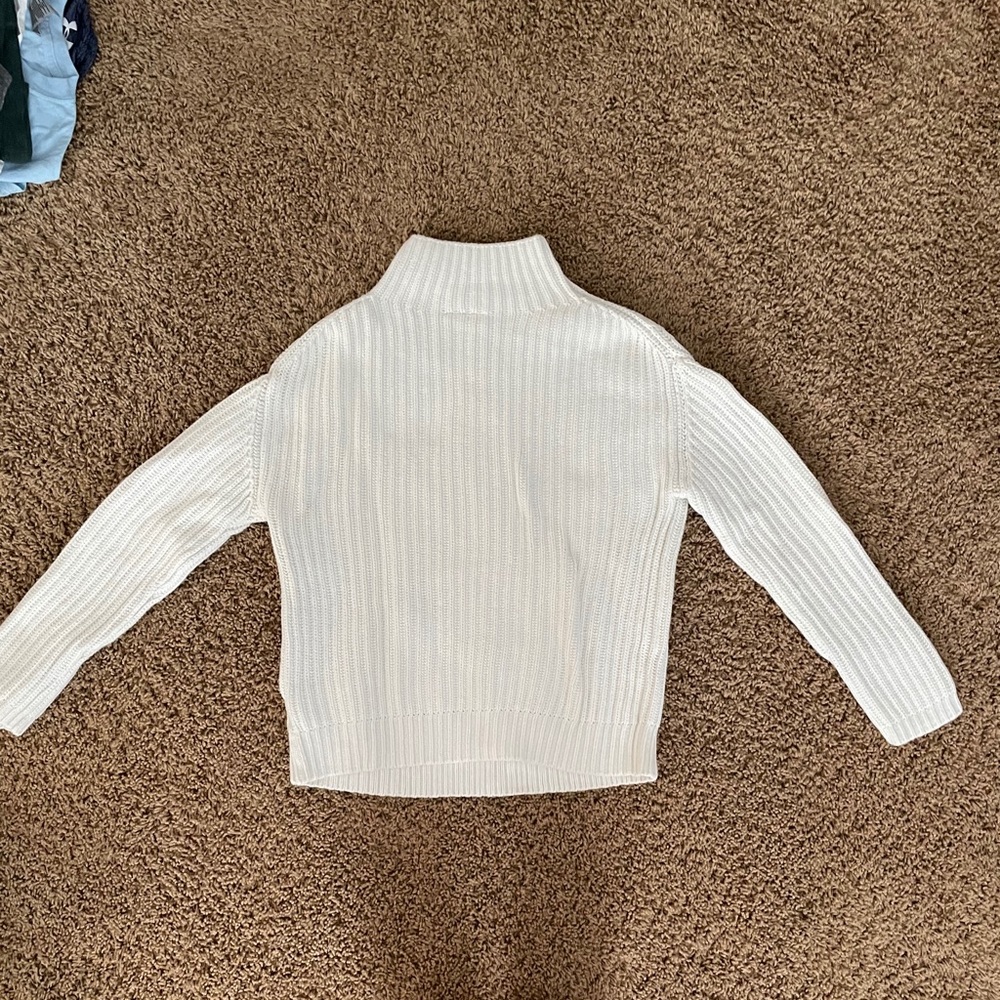 GAP chunky white sweater